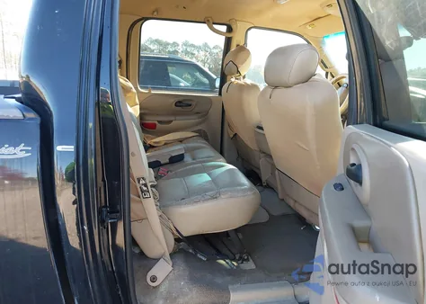 2001 Ford F-150 King Ranch Edition/Lariat/Xlt from USA, damaged, VIN 1FTRW08L31KB48699